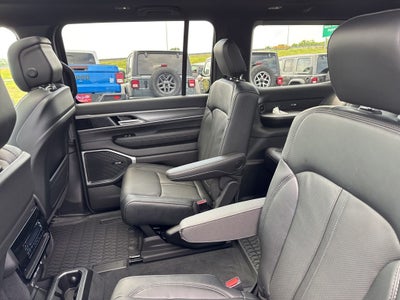 2026 Jeep Grand Wagoneer GRAND WAGONEER UPLAND 4X4