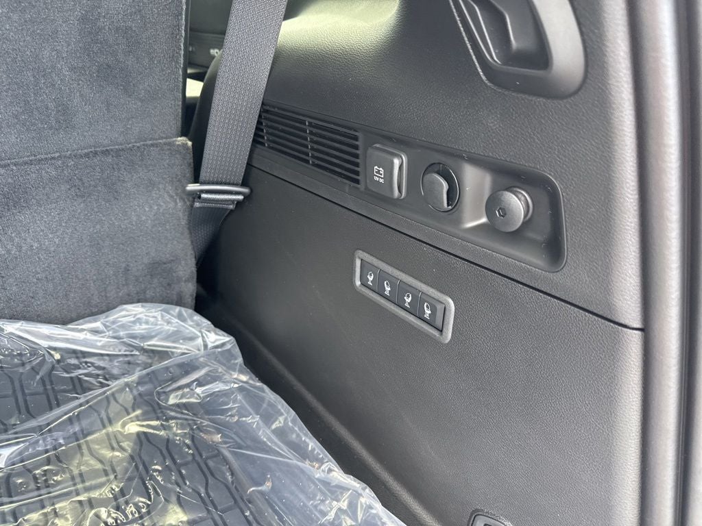 2026 Jeep Grand Wagoneer GRAND WAGONEER UPLAND 4X4