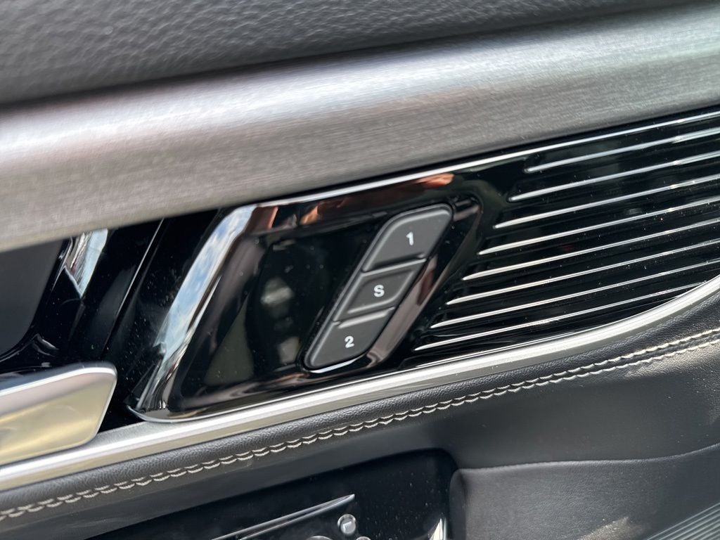 2026 Jeep Grand Wagoneer GRAND WAGONEER UPLAND 4X4