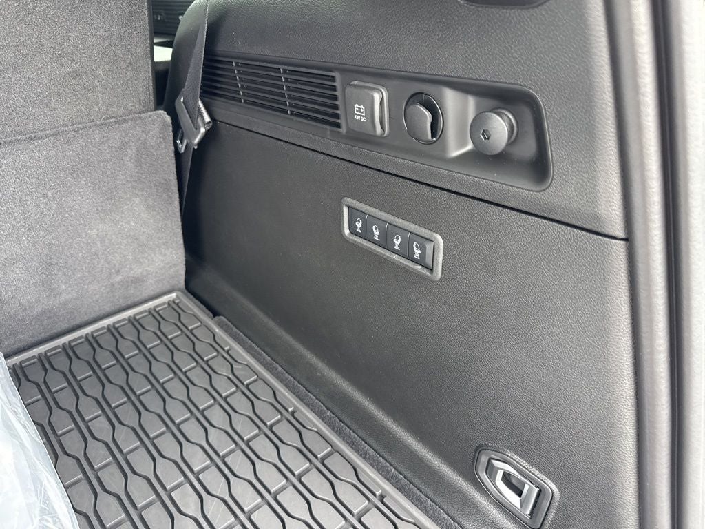 2026 Jeep Grand Wagoneer GRAND WAGONEER UPLAND 4X4
