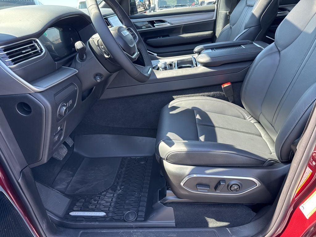 2026 Jeep Grand Wagoneer GRAND WAGONEER LIMITED RESERVE 4X4