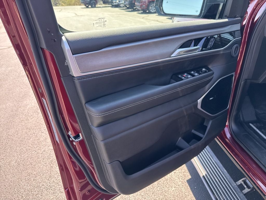 2026 Jeep Grand Wagoneer GRAND WAGONEER LIMITED RESERVE 4X4