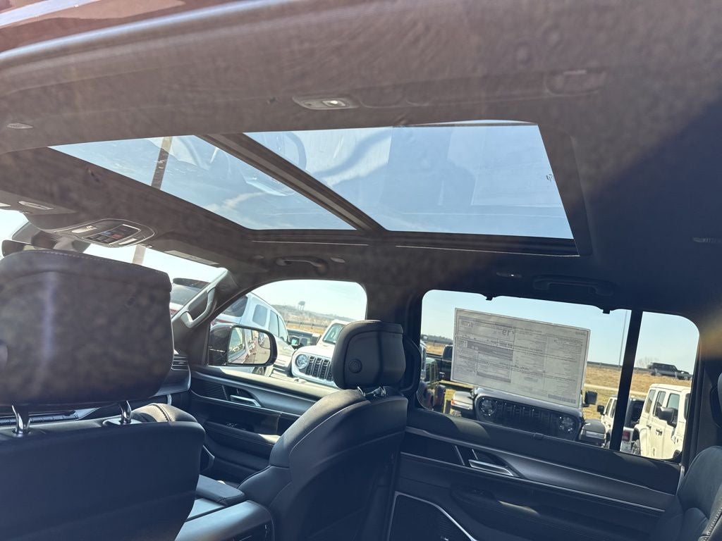 2026 Jeep Grand Wagoneer GRAND WAGONEER LIMITED RESERVE 4X4