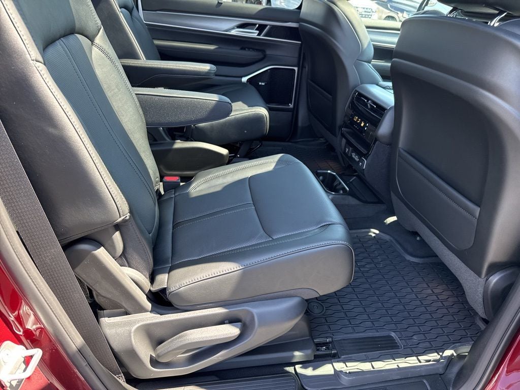 2026 Jeep Grand Wagoneer GRAND WAGONEER LIMITED RESERVE 4X4