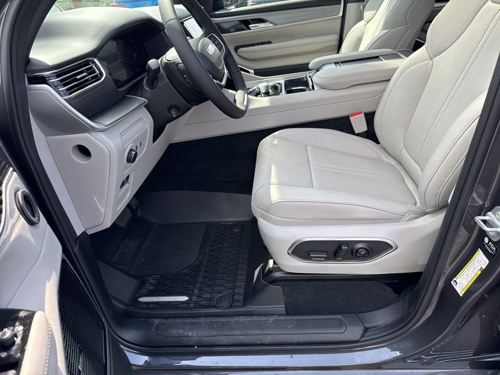 2026 Jeep Grand Wagoneer GRAND WAGONEER LIMITED RESERVE 4X4