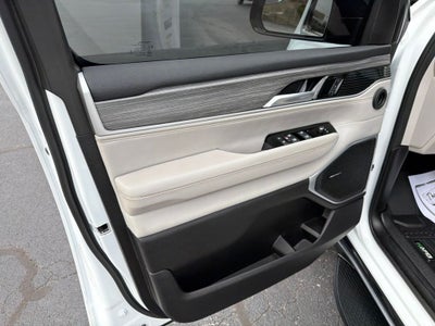 2024 Jeep Wagoneer Series II Pre Owned