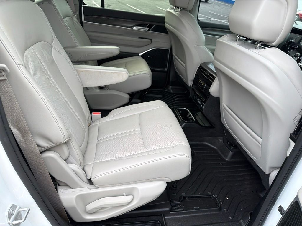 2024 Jeep Wagoneer Series II Pre Owned