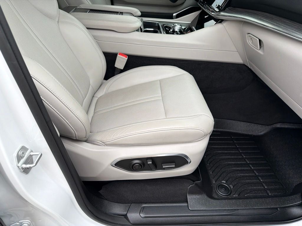 2024 Jeep Wagoneer Series II Pre Owned
