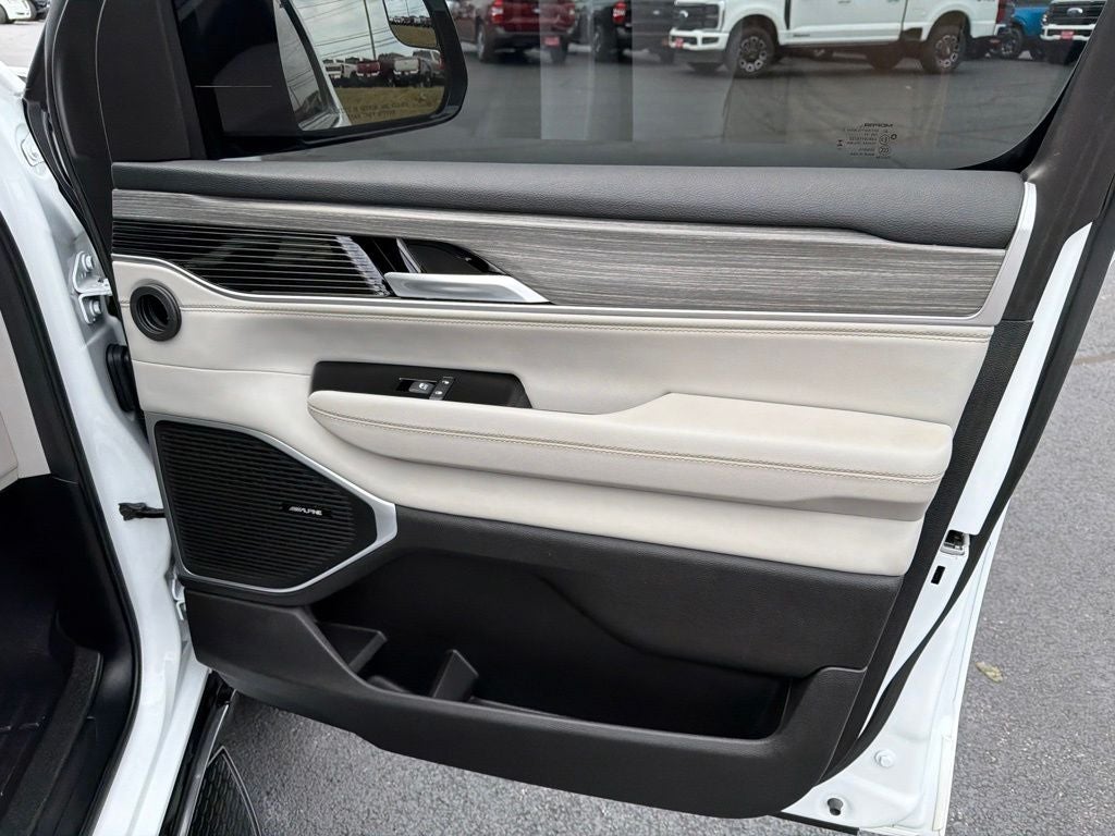 2024 Jeep Wagoneer Series II Pre Owned