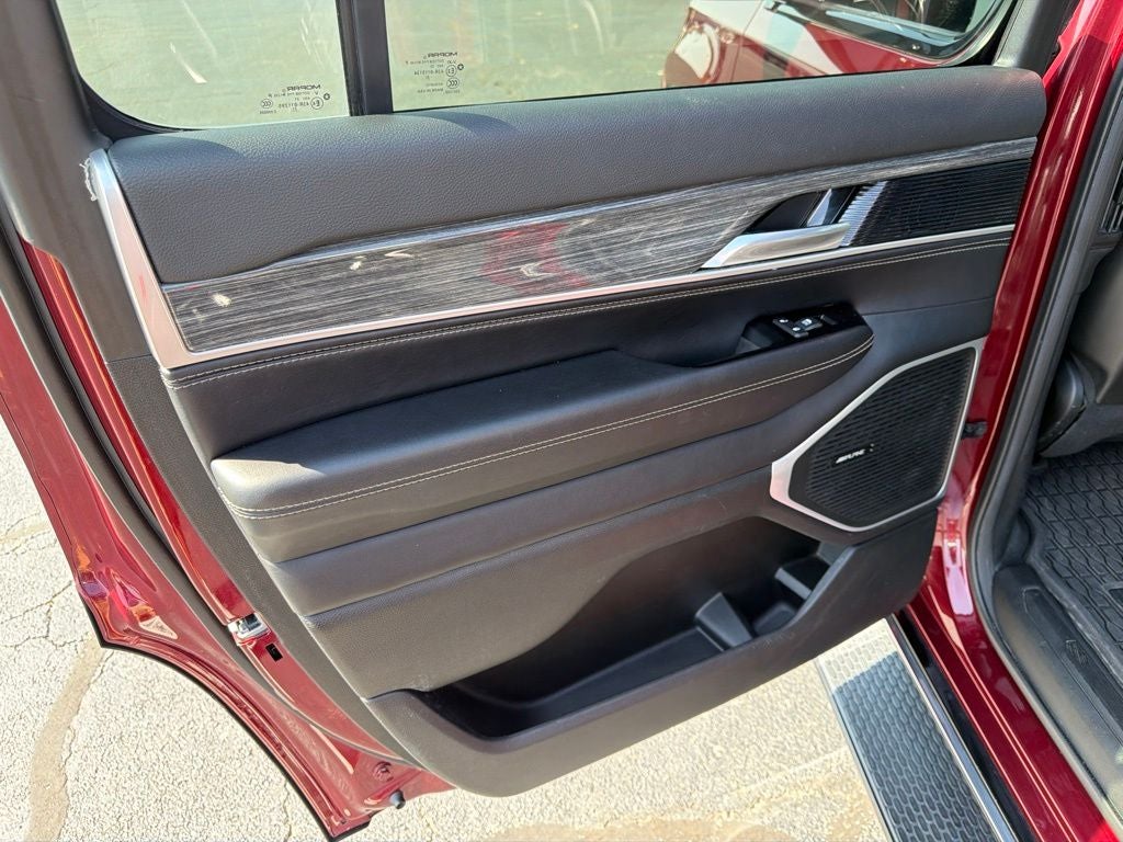 2022 Jeep Wagoneer Series II 4x4