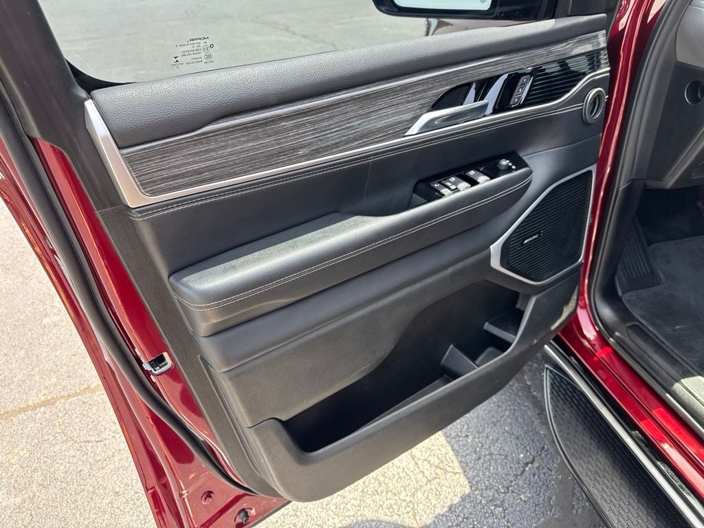 2022 Jeep Wagoneer Series III 4x4