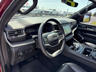 2022 Jeep Wagoneer Series III 4x4