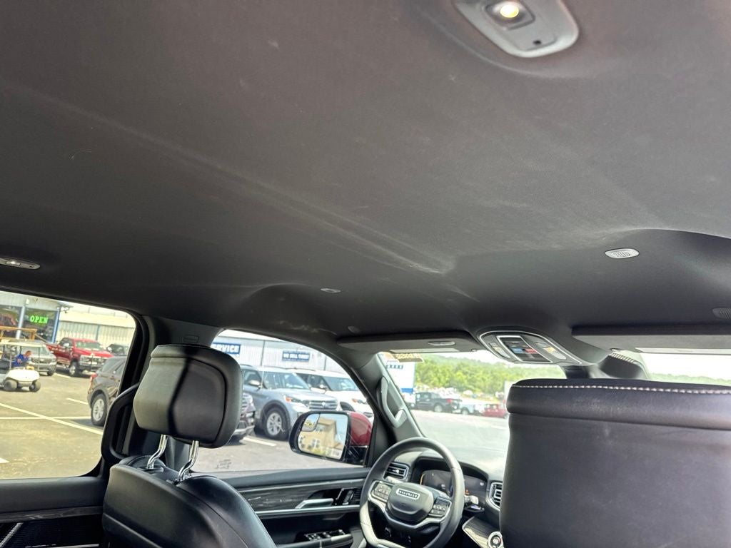 2022 Jeep Wagoneer Series III 4x4
