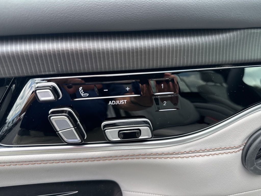 2026 Jeep Grand Wagoneer GRAND WAGONEER SUMMIT OBSIDIAN 4X4