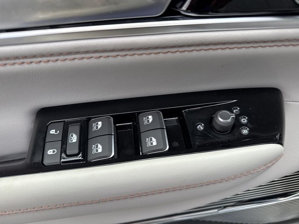 2026 Jeep Grand Wagoneer GRAND WAGONEER SUMMIT OBSIDIAN 4X4