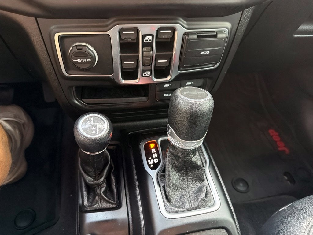 2021 Jeep Gladiator Sport S 4x4