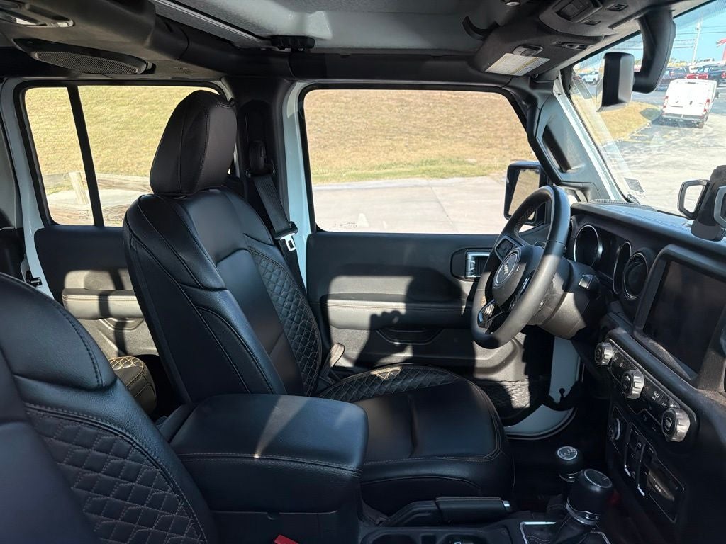 2023 Jeep Gladiator Overland