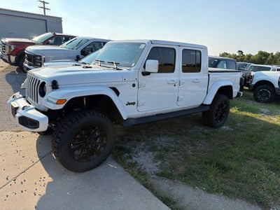 2023 Jeep Gladiator Overland
