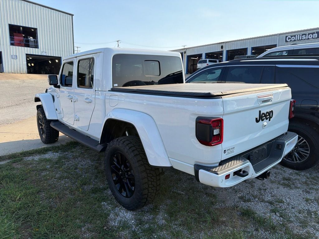 2023 Jeep Gladiator Overland
