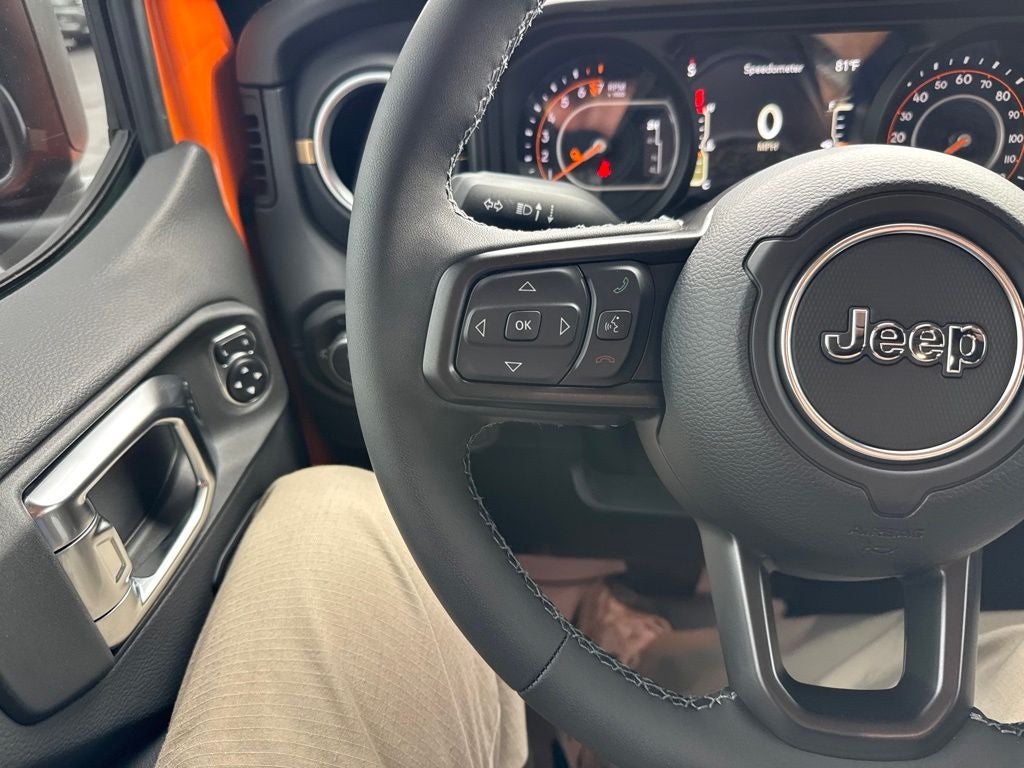 2026 Jeep Gladiator GLADIATOR SAHARA 4X4