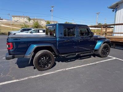 2025 Jeep Gladiator Nighthawk