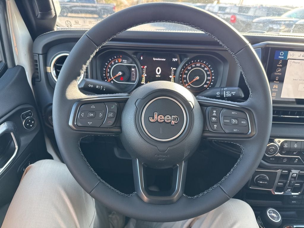 2026 Jeep Gladiator GLADIATOR SAHARA 4X4