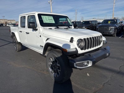 2026 Jeep Gladiator GLADIATOR SAHARA 4X4