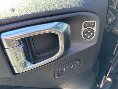 2026 Jeep Gladiator GLADIATOR SAHARA 4X4