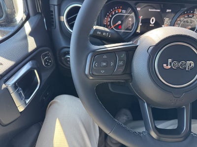 2026 Jeep Gladiator GLADIATOR SAHARA 4X4