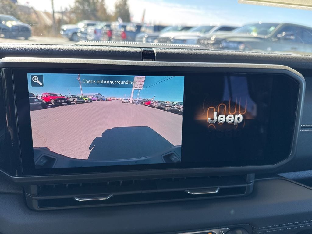 2026 Jeep Gladiator GLADIATOR SAHARA 4X4