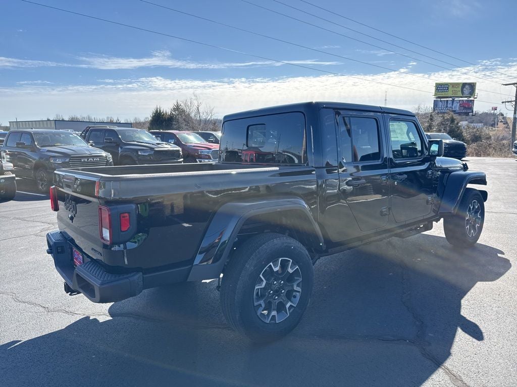 2026 Jeep Gladiator GLADIATOR SAHARA 4X4