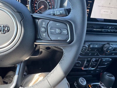 2026 Jeep Gladiator GLADIATOR SAHARA 4X4