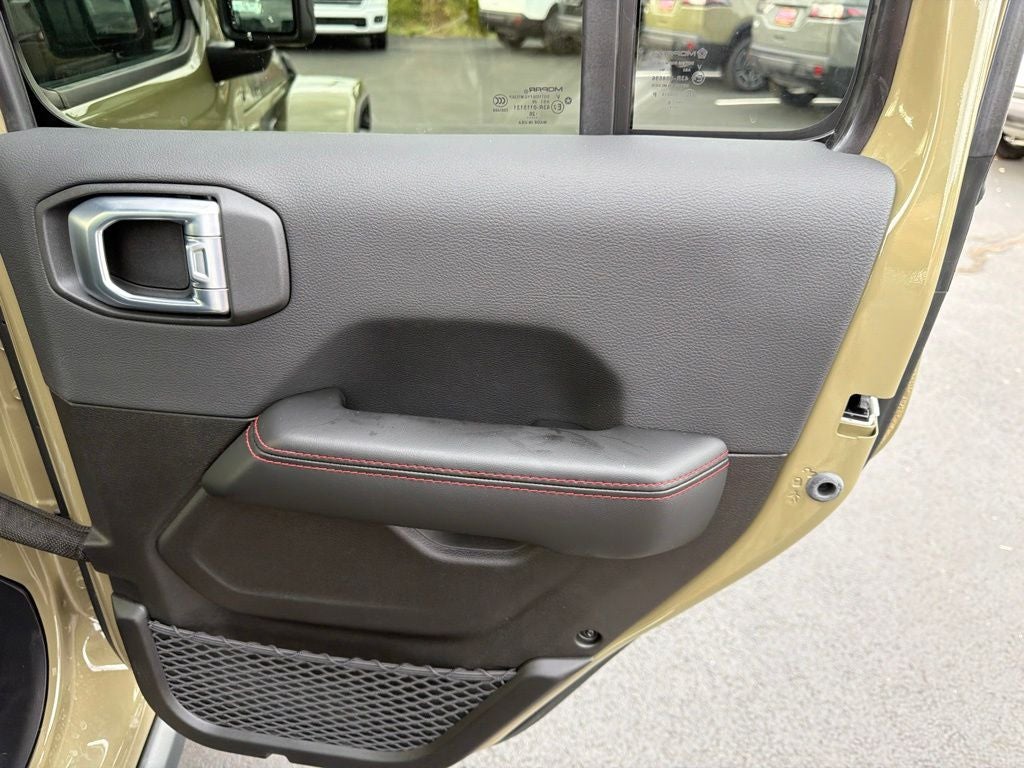 2026 Jeep Gladiator GLADIATOR SHADOW OPS 4X4