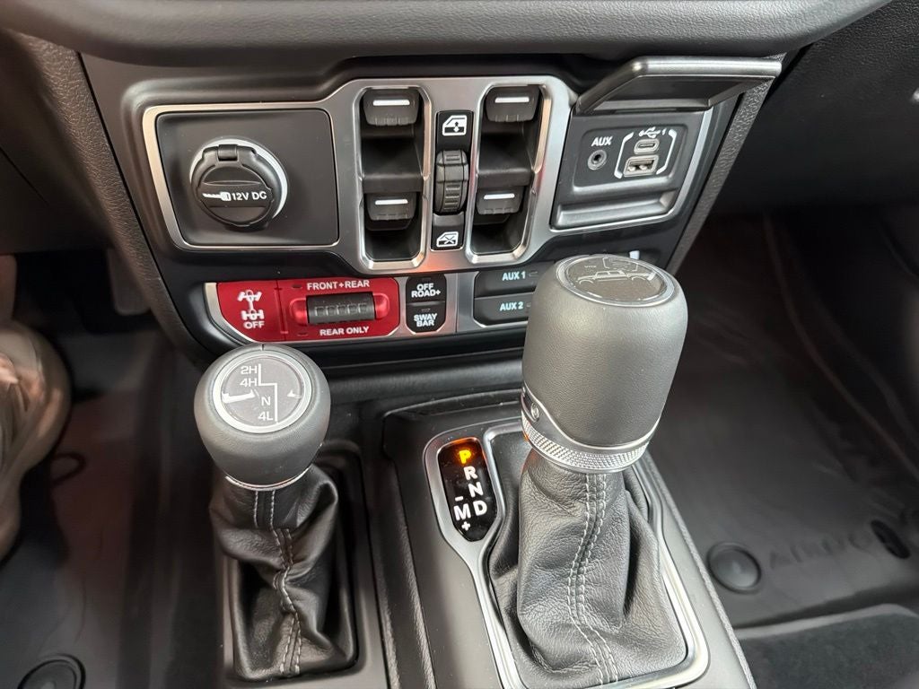 2026 Jeep Gladiator GLADIATOR SHADOW OPS 4X4