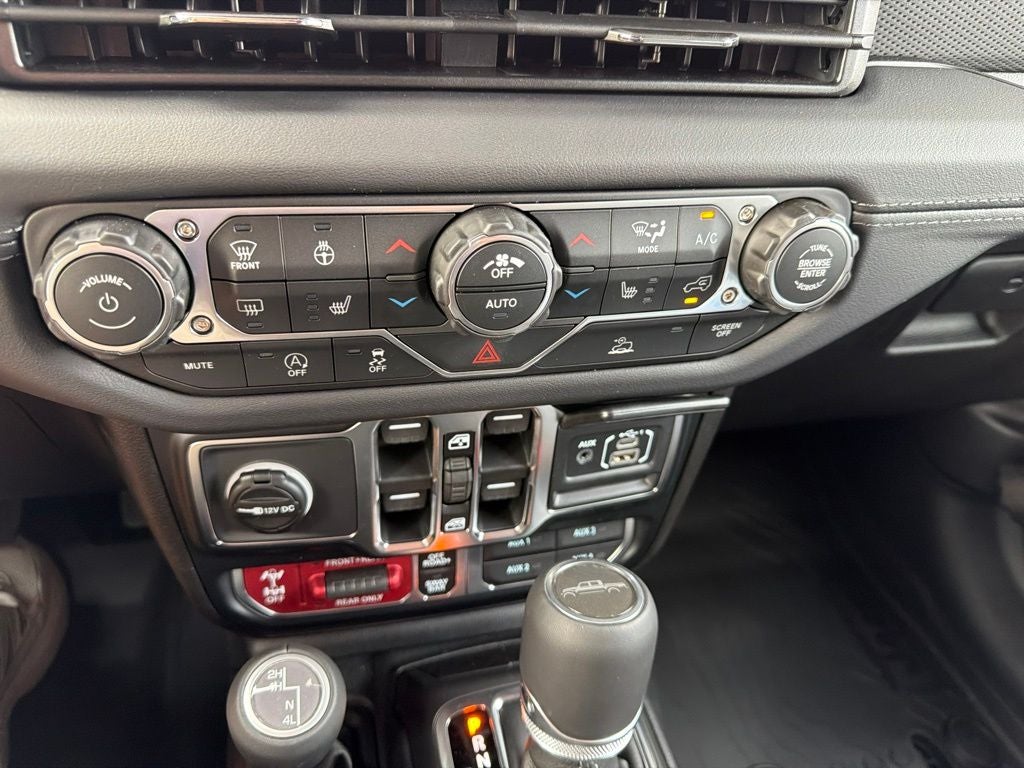 2026 Jeep Gladiator GLADIATOR SHADOW OPS 4X4