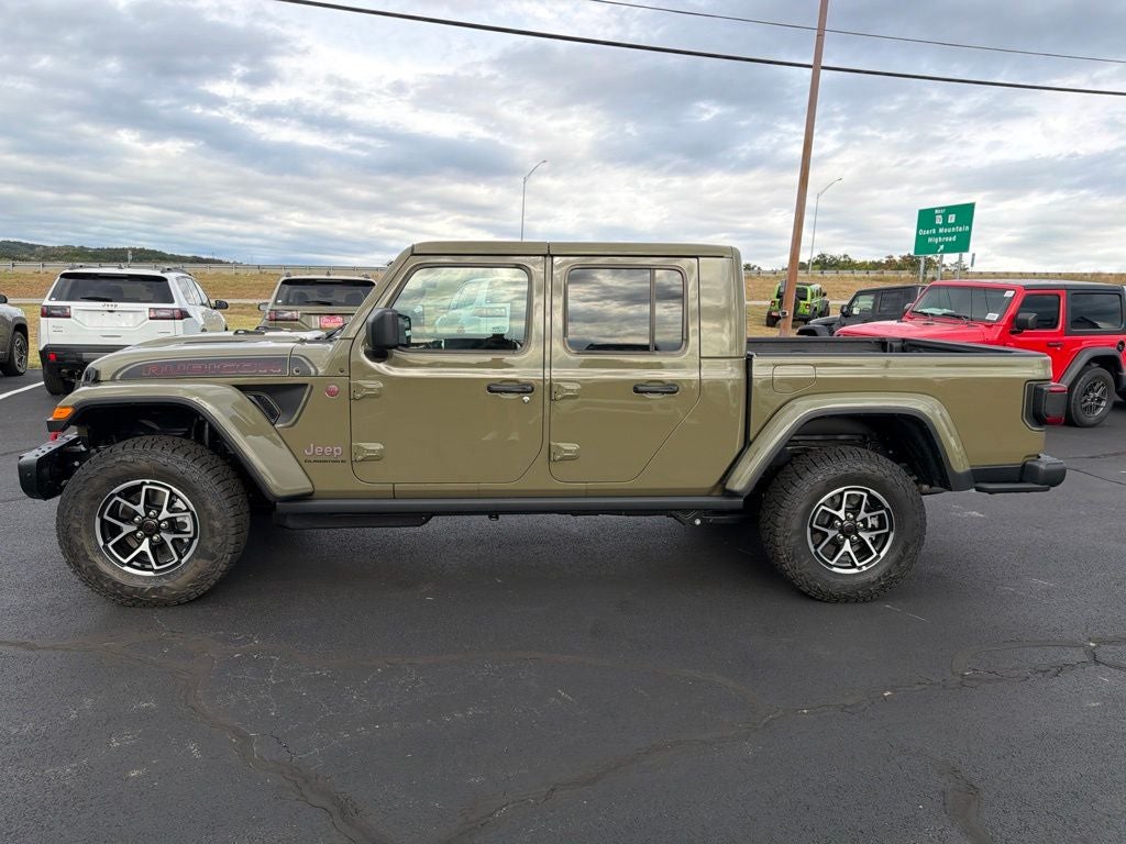 2026 Jeep Gladiator GLADIATOR SHADOW OPS 4X4