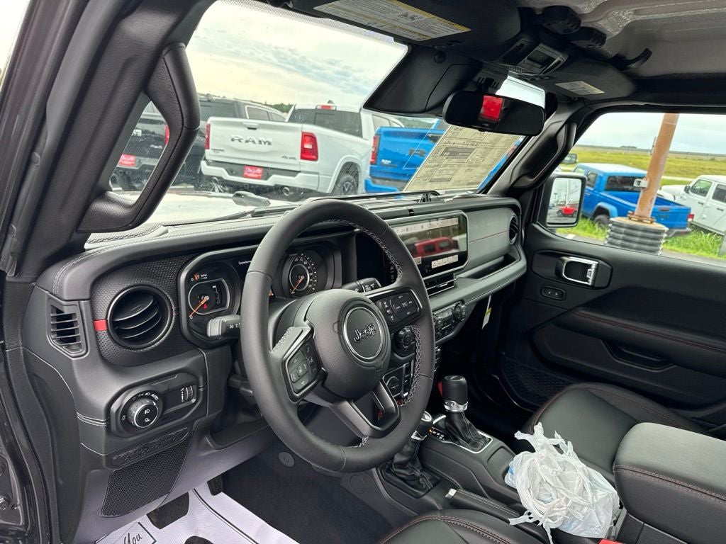 2026 Jeep Gladiator GLADIATOR SHADOW OPS 4X4