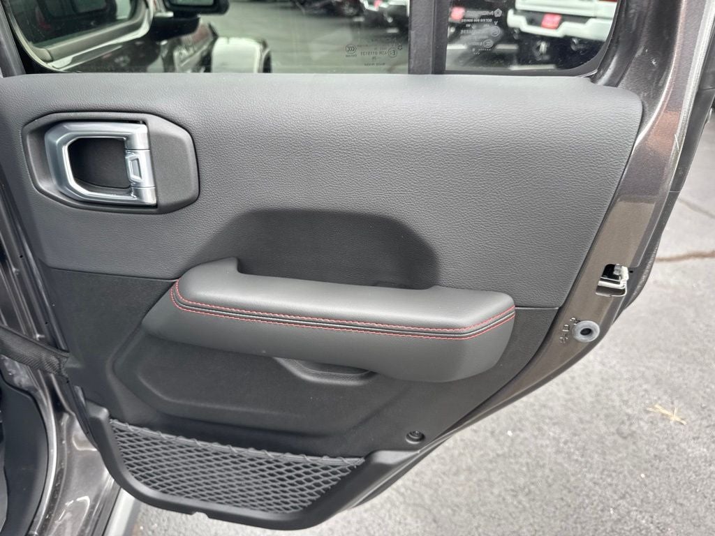 2026 Jeep Gladiator GLADIATOR SHADOW OPS 4X4