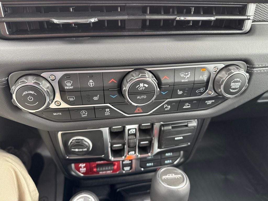 2026 Jeep Gladiator GLADIATOR SHADOW OPS 4X4