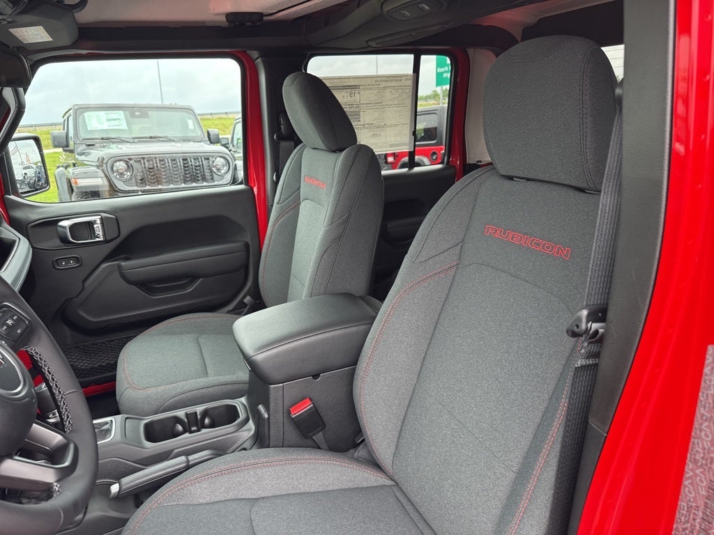 2025 Jeep Gladiator GLADIATOR RUBICON 4X4