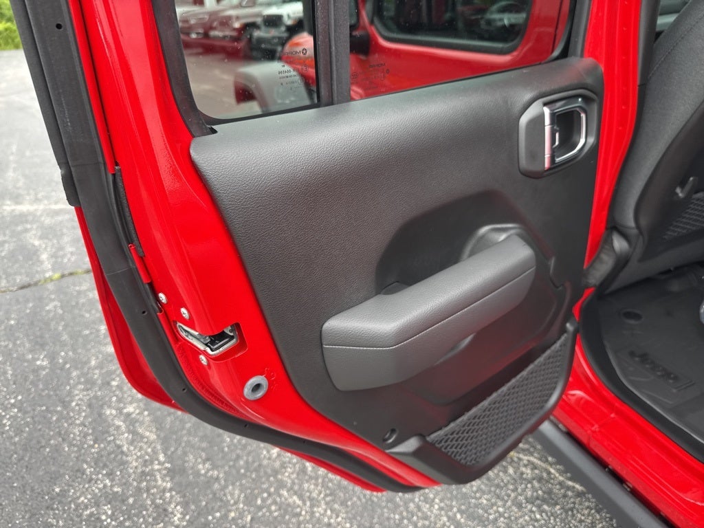 2025 Jeep Gladiator GLADIATOR RUBICON 4X4