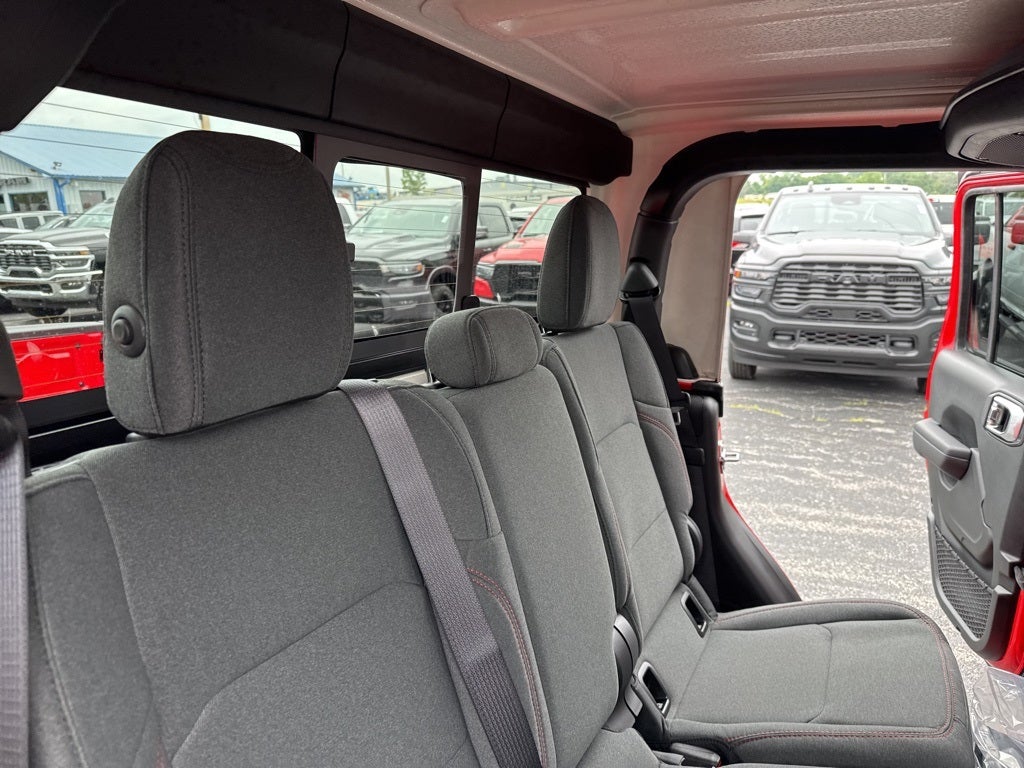 2025 Jeep Gladiator GLADIATOR RUBICON 4X4