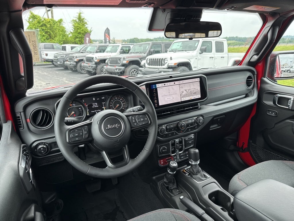 2025 Jeep Gladiator GLADIATOR RUBICON 4X4