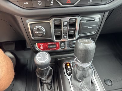 2025 Jeep Gladiator GLADIATOR RUBICON 4X4