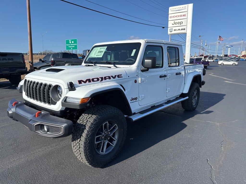2026 Jeep Gladiator GLADIATOR MOJAVE 4X4