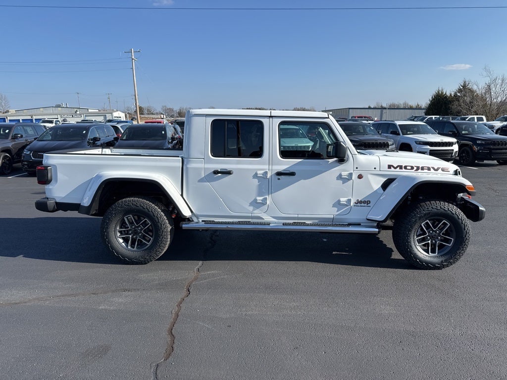 2026 Jeep Gladiator GLADIATOR MOJAVE 4X4