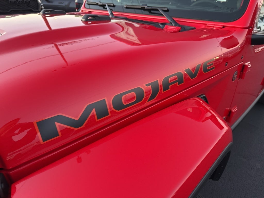 2026 Jeep Gladiator GLADIATOR MOJAVE X 4X4