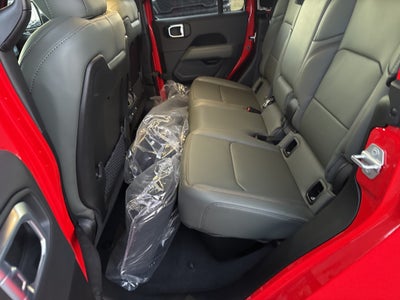 2026 Jeep Gladiator GLADIATOR MOJAVE X 4X4