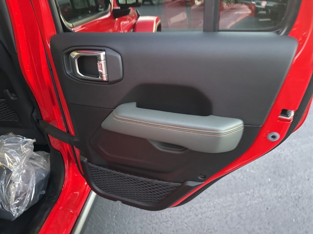 2026 Jeep Gladiator GLADIATOR MOJAVE X 4X4