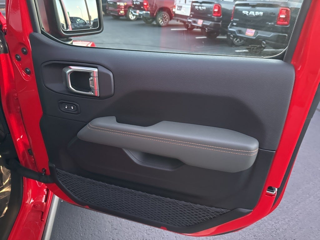 2026 Jeep Gladiator GLADIATOR MOJAVE X 4X4